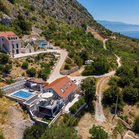 Panorama Villa *